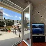 Διαμέρισμα Malu