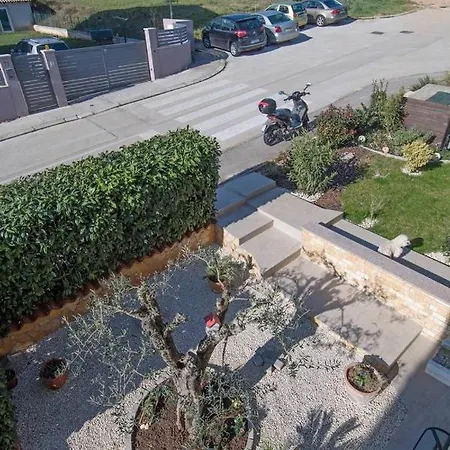 Malu Apartament Pula