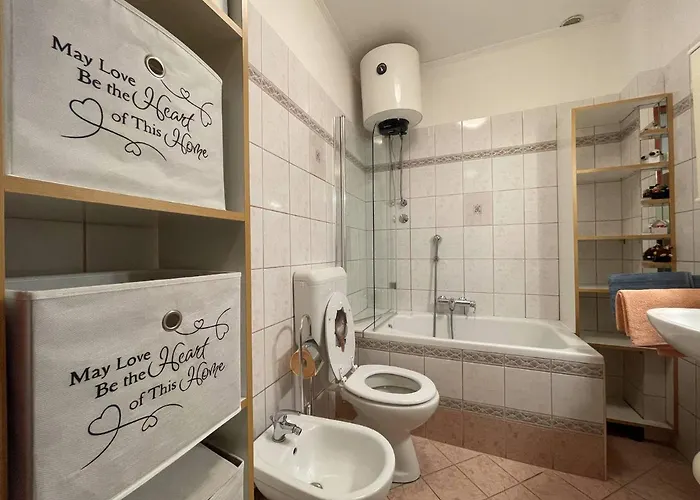 Malu Apartman Póla